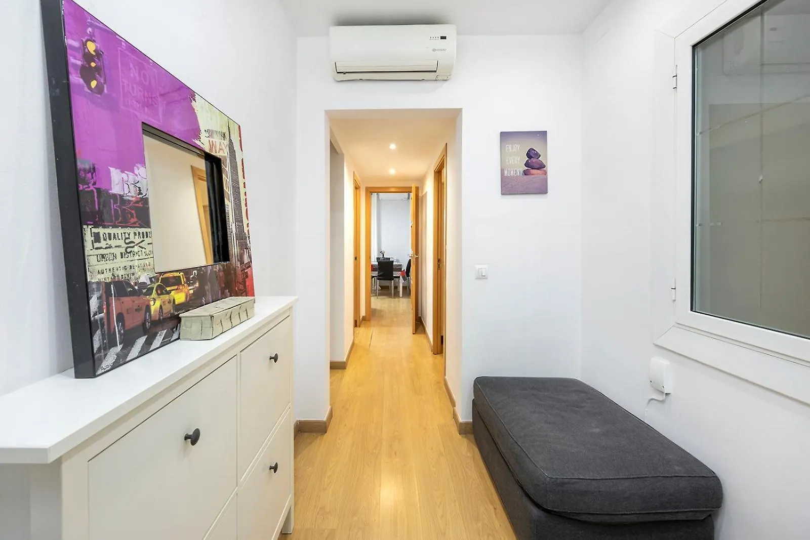 Appartamento Cozy Terrace In Eixample Barcellona